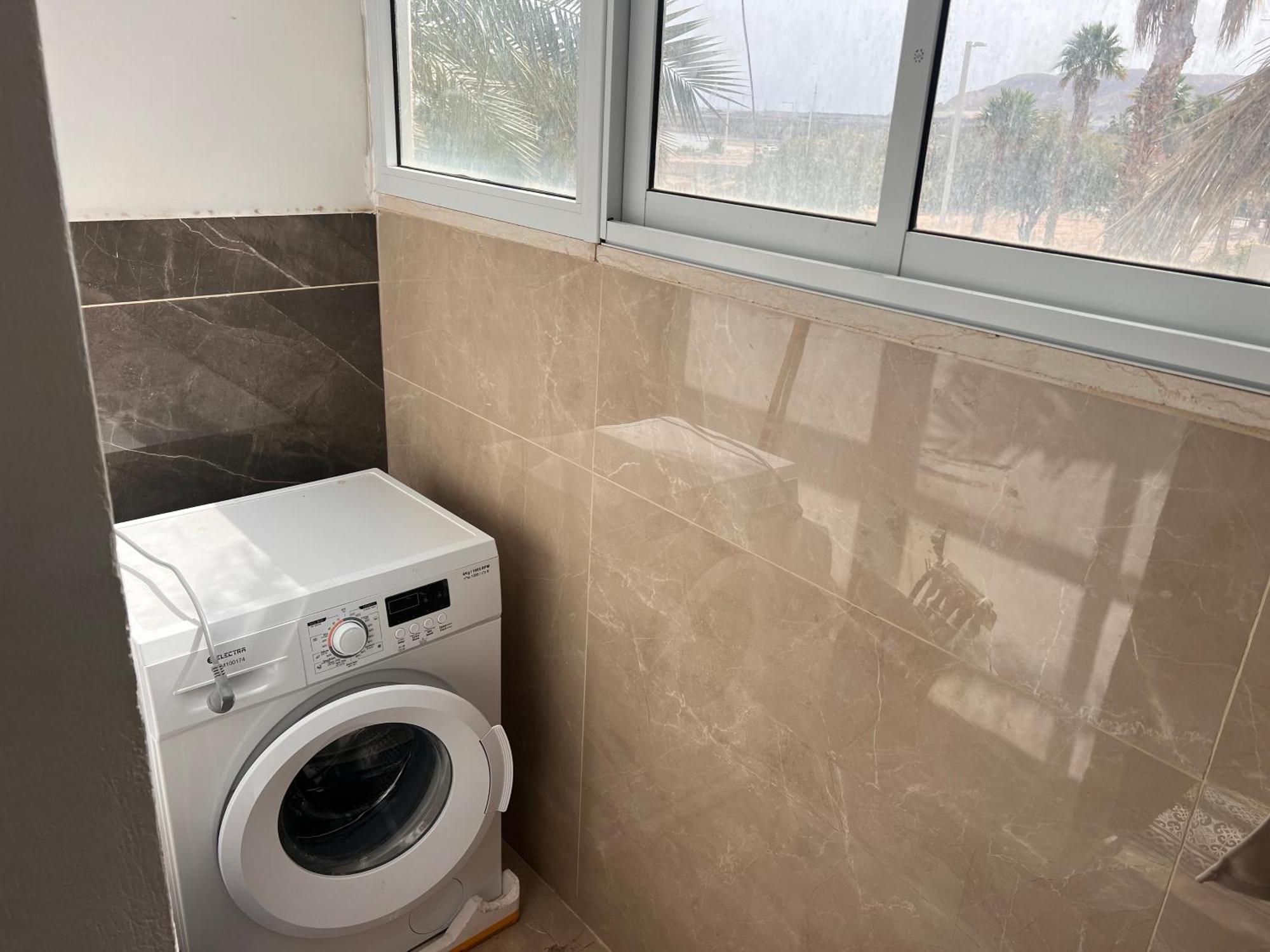 King Of The Dead Sea By Crown Apartment *